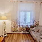 Apartment V311